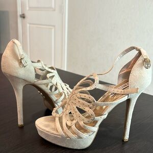 Jennifer Lopez Nude Heels